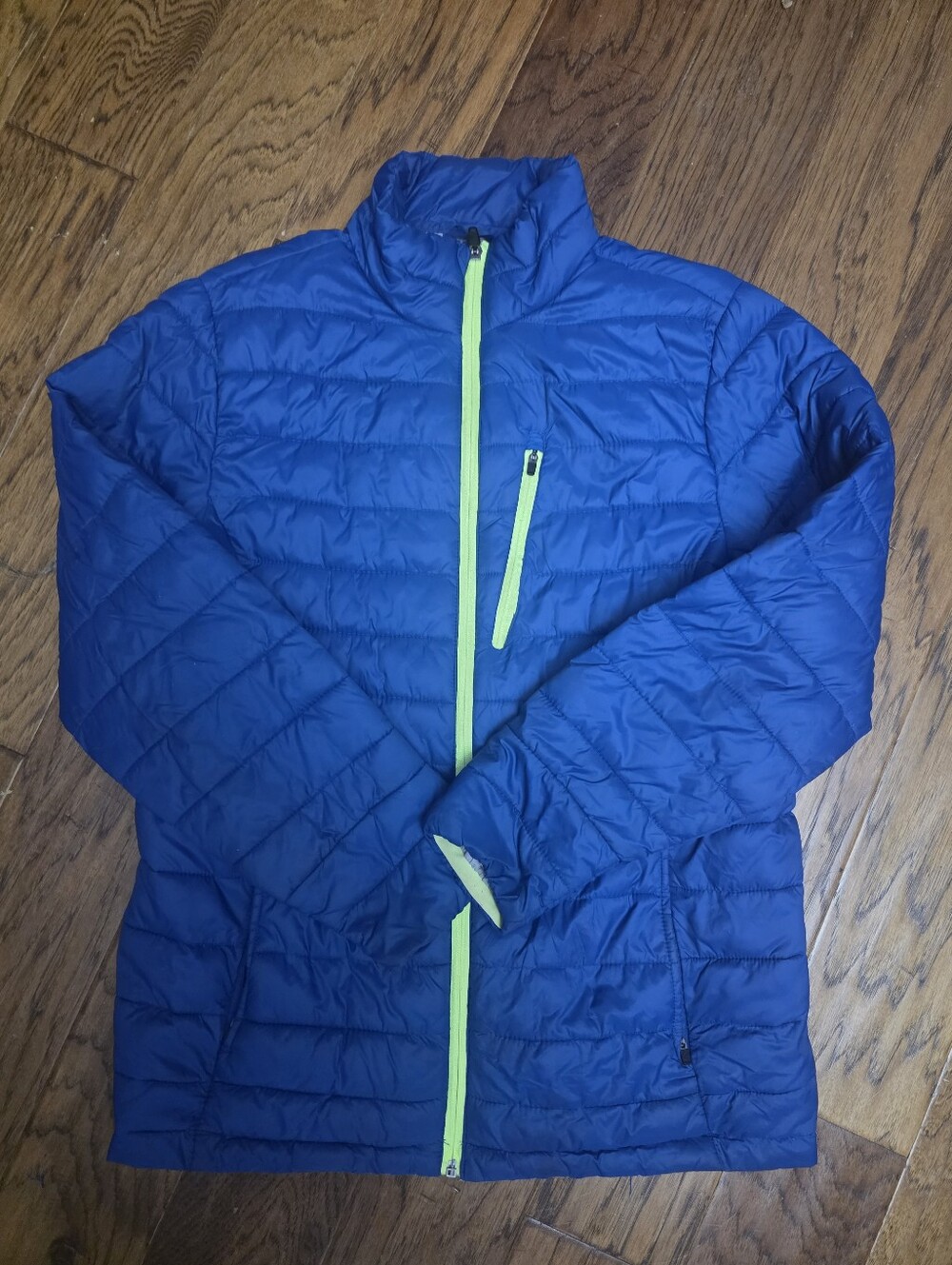 Small packable puffer Jacket with Contrast Zipper - Blue sz small